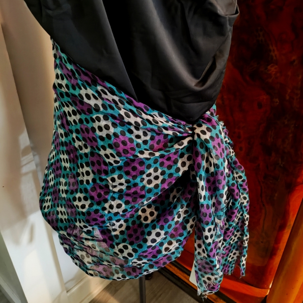 Brand newBeautiful Black /purple poka dots Sarong/Coverup/Scarf